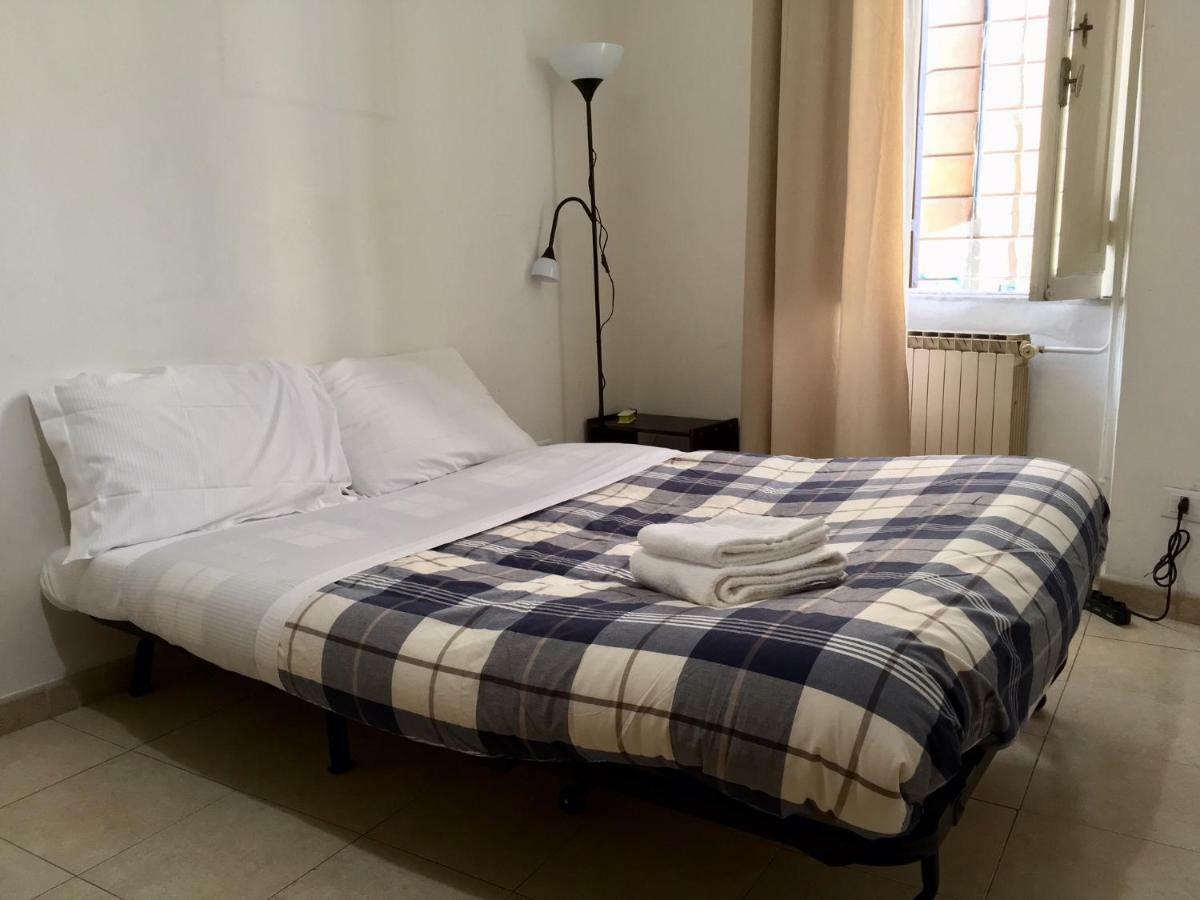 Trastevere Via Del Moro Holiday home *